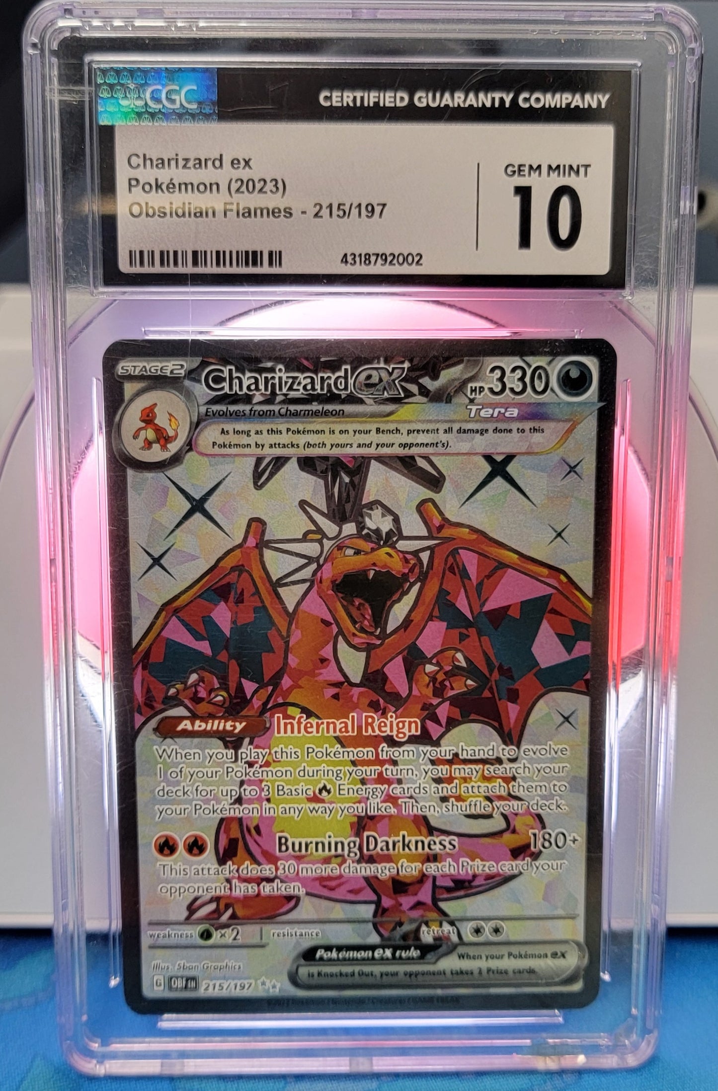 Graded CGC - Charizard EX 215/197