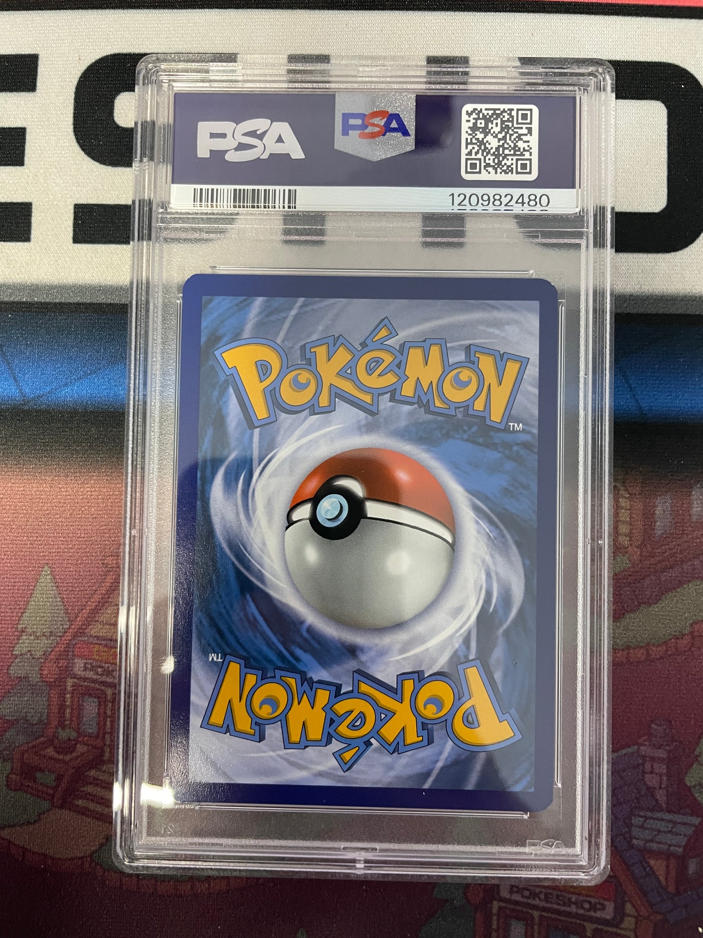 Graded - Charizard VStar #SWSH262 [ENG / PSA 8
